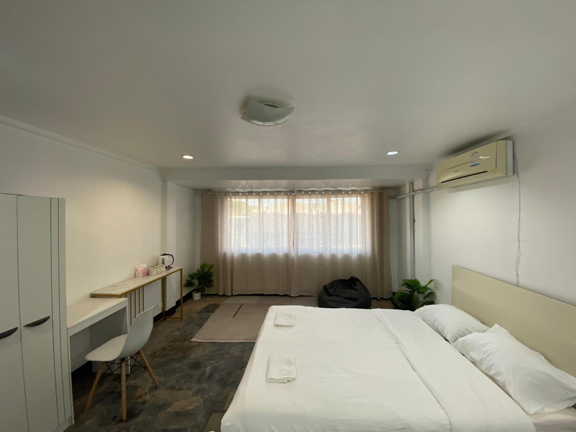Chiang Mai Home Bagian luar foto